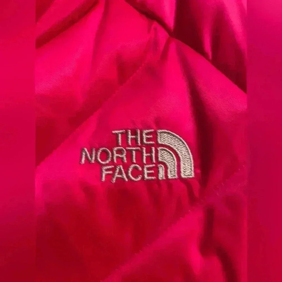 The North Face Aconcagua 550 Down Fuchia Bright Bold Pink Full Zip Vest; size S - Picture 2 of 10